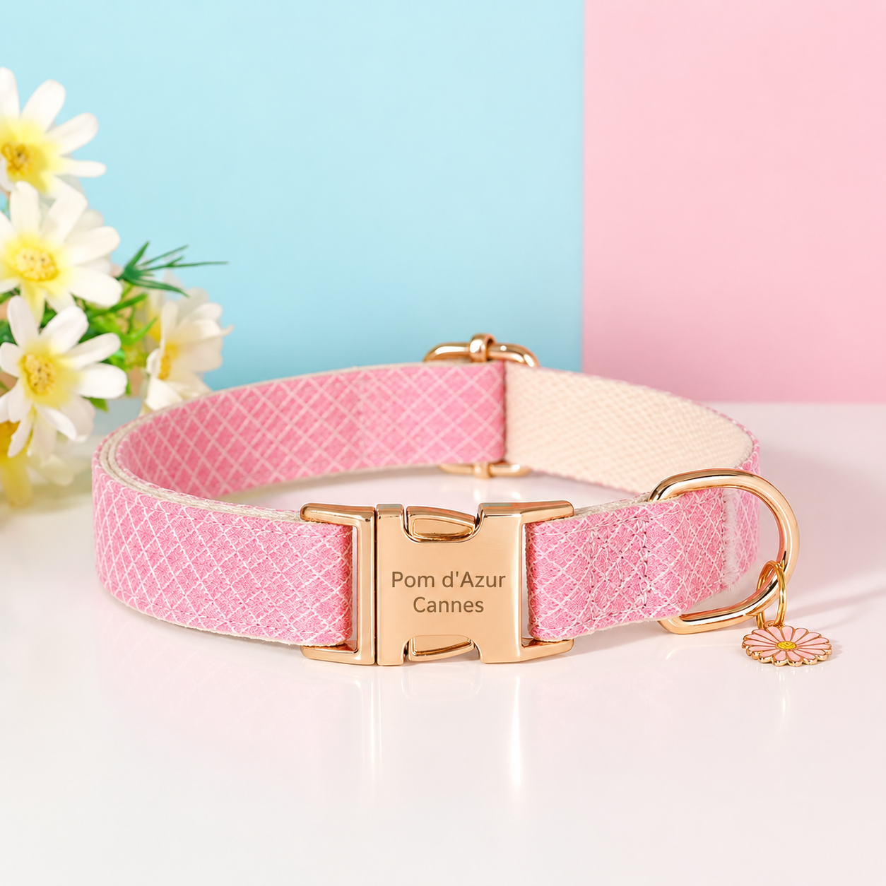 Collier pour Chien Daisy – Paillettes &amp; Boucle Gravée Pom d’Azur