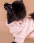 Pull pour Chien Rose Poudré Maille Premium Effet Cachemire par PAIKKA lifestyle
