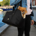 Load image into Gallery viewer, Sac de Transport pour chien Luxe et Comfort Beige par SohoPoms
