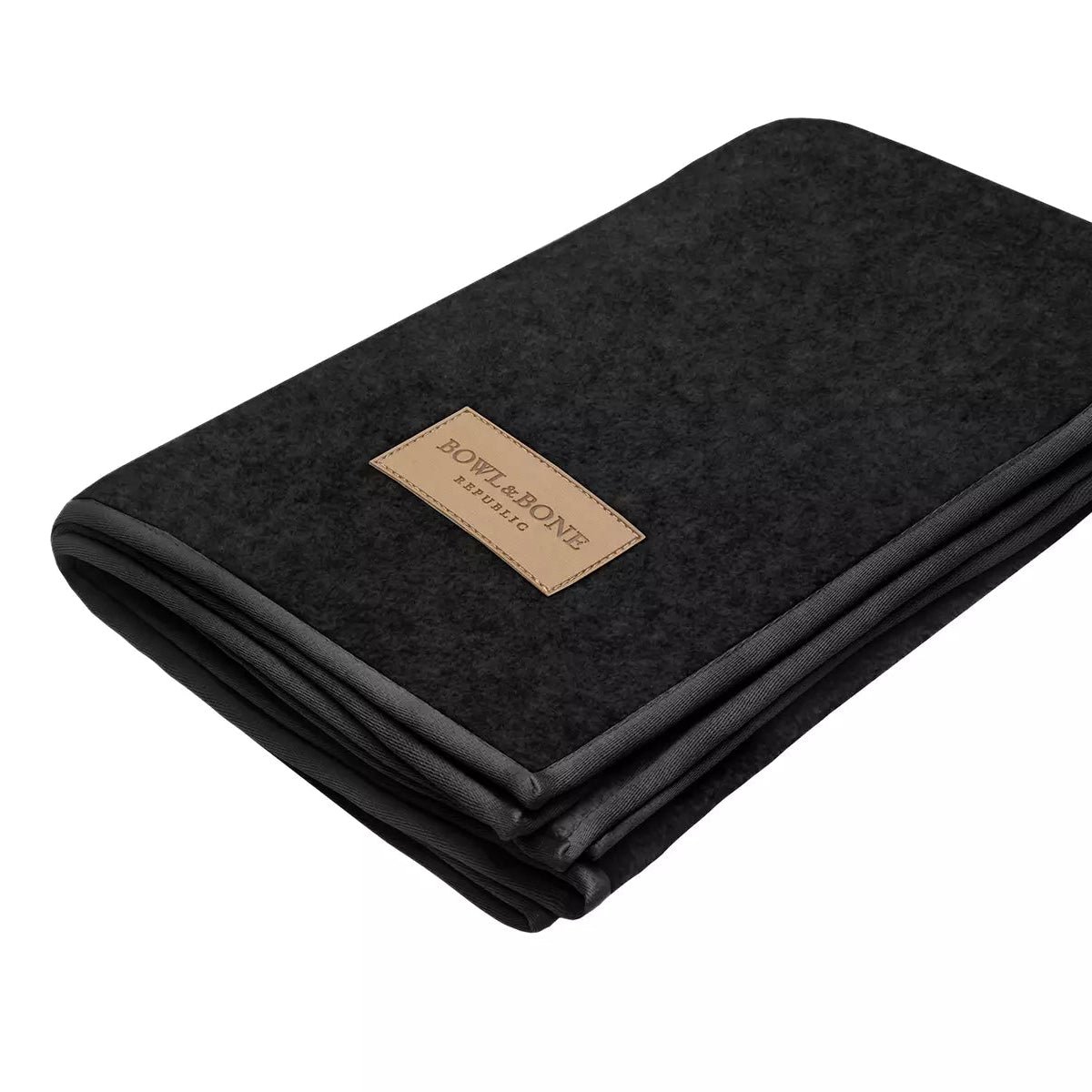 Couverture pour Chien Gris &#39;Zen&#39; par Bowl&amp;Bone