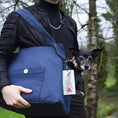 Load image into Gallery viewer, Sac de Transport Pour Chien Coton Ciré Navy par SohoPoms
